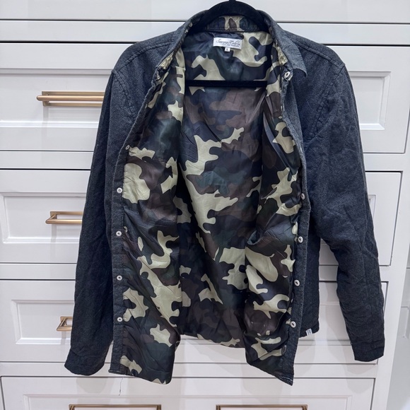 Men Large Sovereign code grey quilted jacket sweater camo interior - Picture 3 of 6